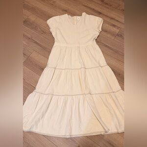 Elegant Cream Maxi Dress